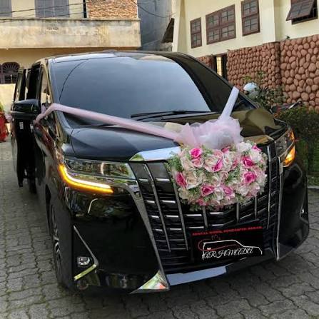 Mobil untuk wedding dan acara khusus